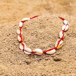 Honolulu Shell Choker